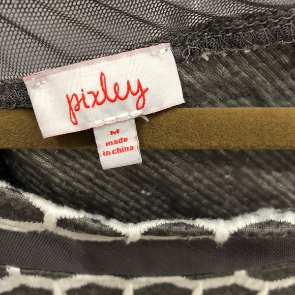 Dress - Picture 3 of 3